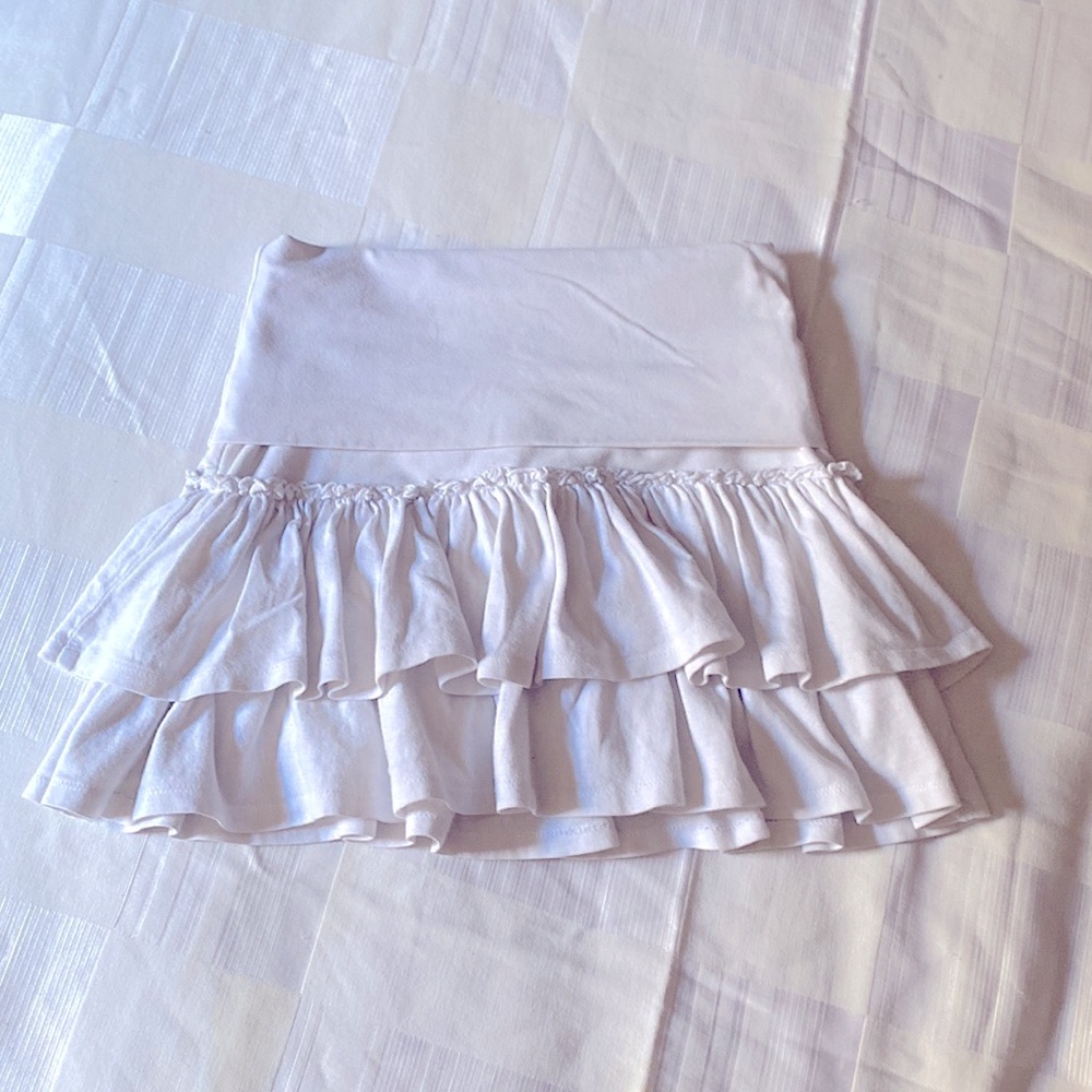 Miou miou little white gorgeous skirt😍